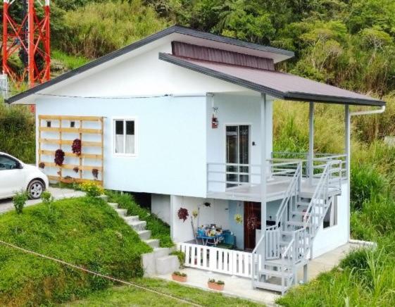 Kundasang Trail Homestay Exterior photo